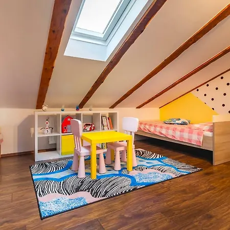 Lena Apartman Rijeka